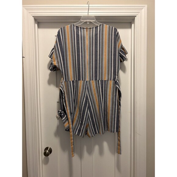 Plus Curvy Striped Cotton Blend Romper Size 16  Relaxed Fit Zipper Back Pockets - Picture 8 of 8